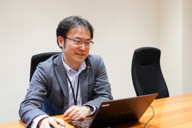 情報システム本部