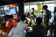 ロードバイク専門店CROWN GEARSがTeam UKYOとの合同イベントを開催しました！