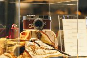 新しい世界観との出会いの場  「カメラはファッション」をテーマにした 特別イベント「TOP NOTCH」（トップナッチ）を開催しました